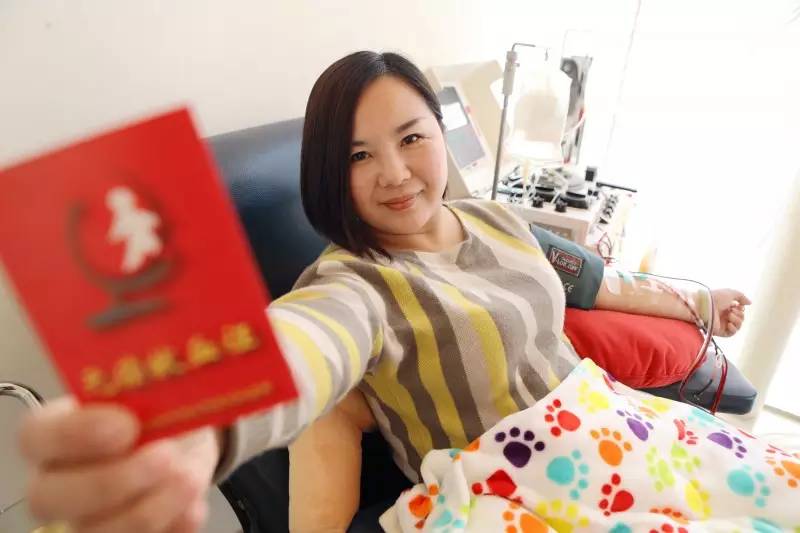 闵行区：长途奔驰只为献血，挽救生命人美心美