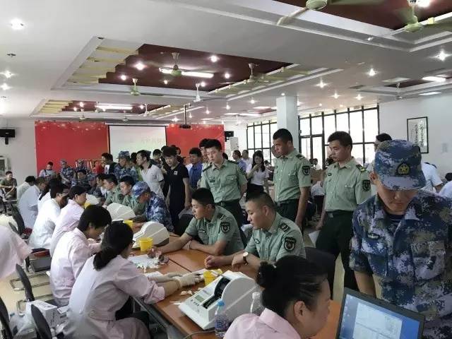 松江区：佘山团体无偿献血