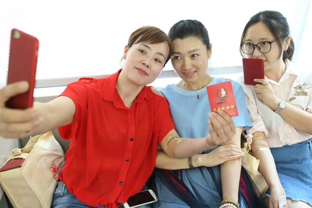 闵行区：献血救人真的很简单