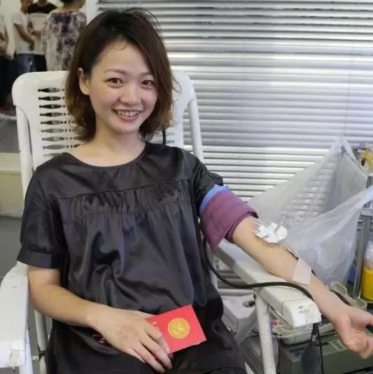 徐汇区：麦考林无偿献血情意浓