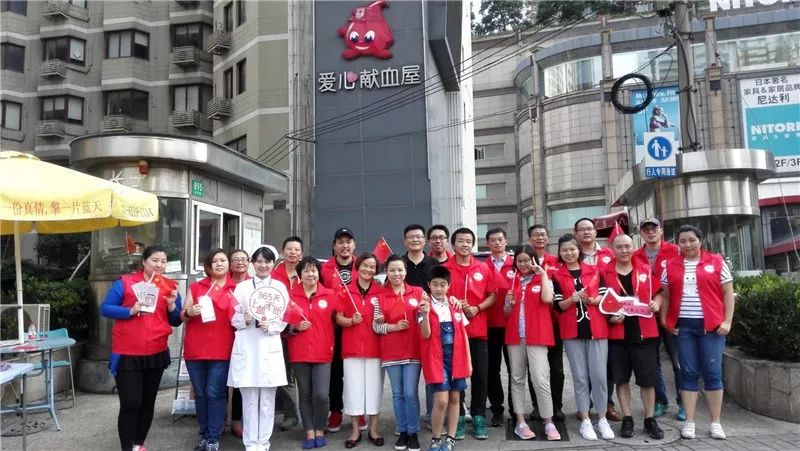 长宁区：爱心涌动，温暖人间