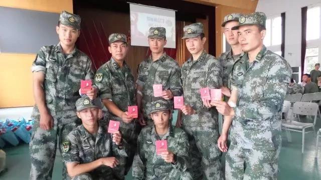 奉贤区：爱心风暴献礼十九大