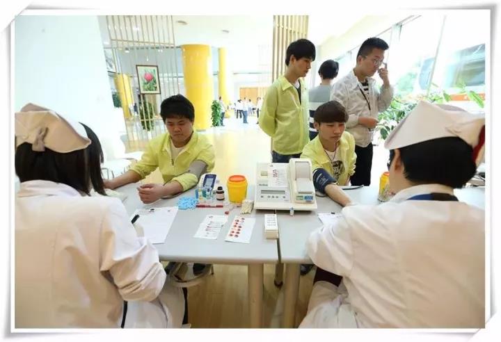 闵行区：英华达员工无偿献热血