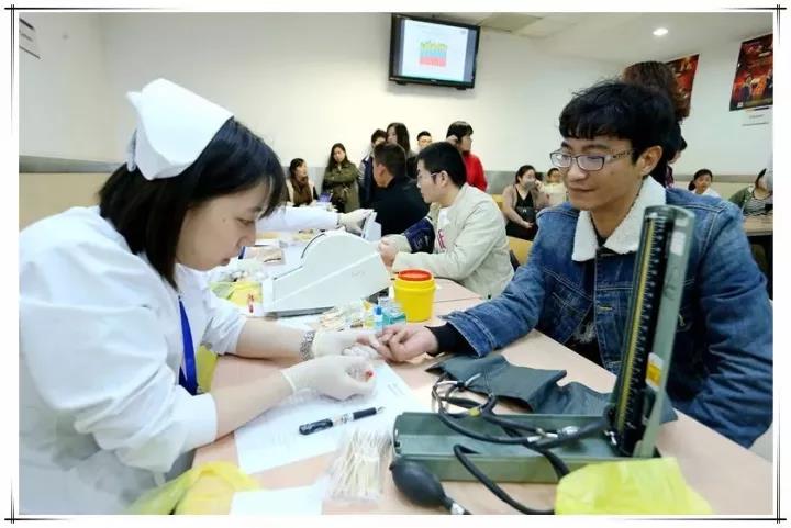 闵行区：奥特斯员工献血65800ml