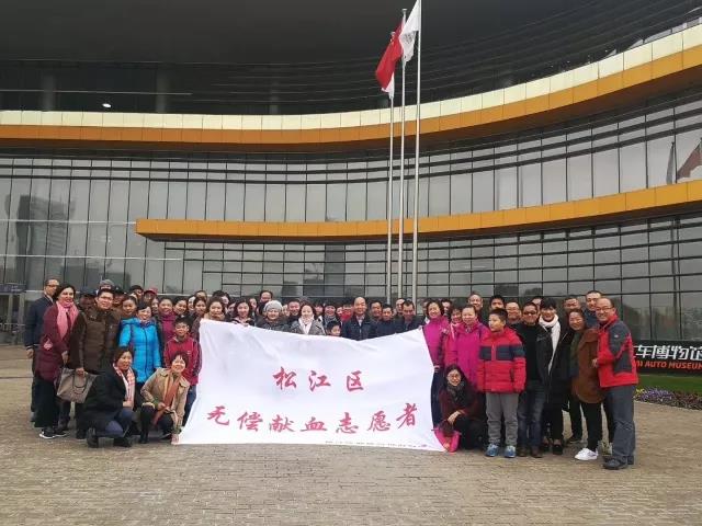 松江区：志愿者，透视生命的希望