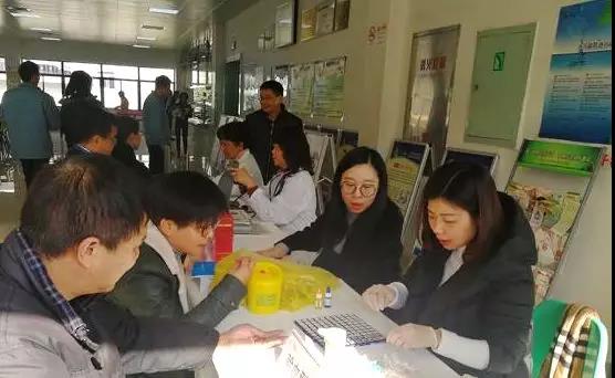 金山区：开展无偿献血宣传