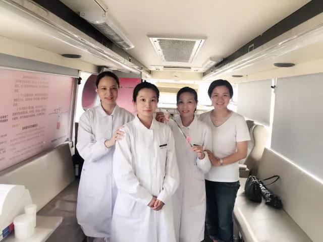 嘉定区：用爱洒满爱心献血车