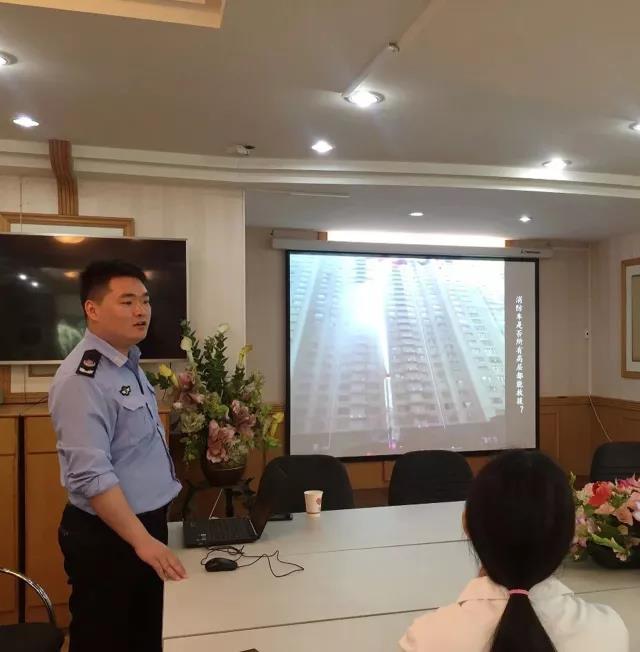 嘉定区：他有备而来捐献热血