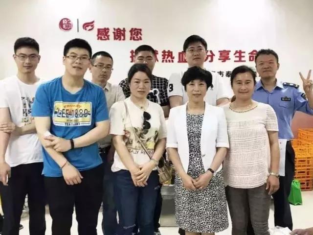 奉贤区：市场监督管理局无偿献血活动