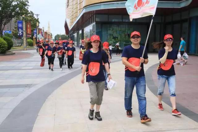 金山区：“世界献血者日”公益宣传活动