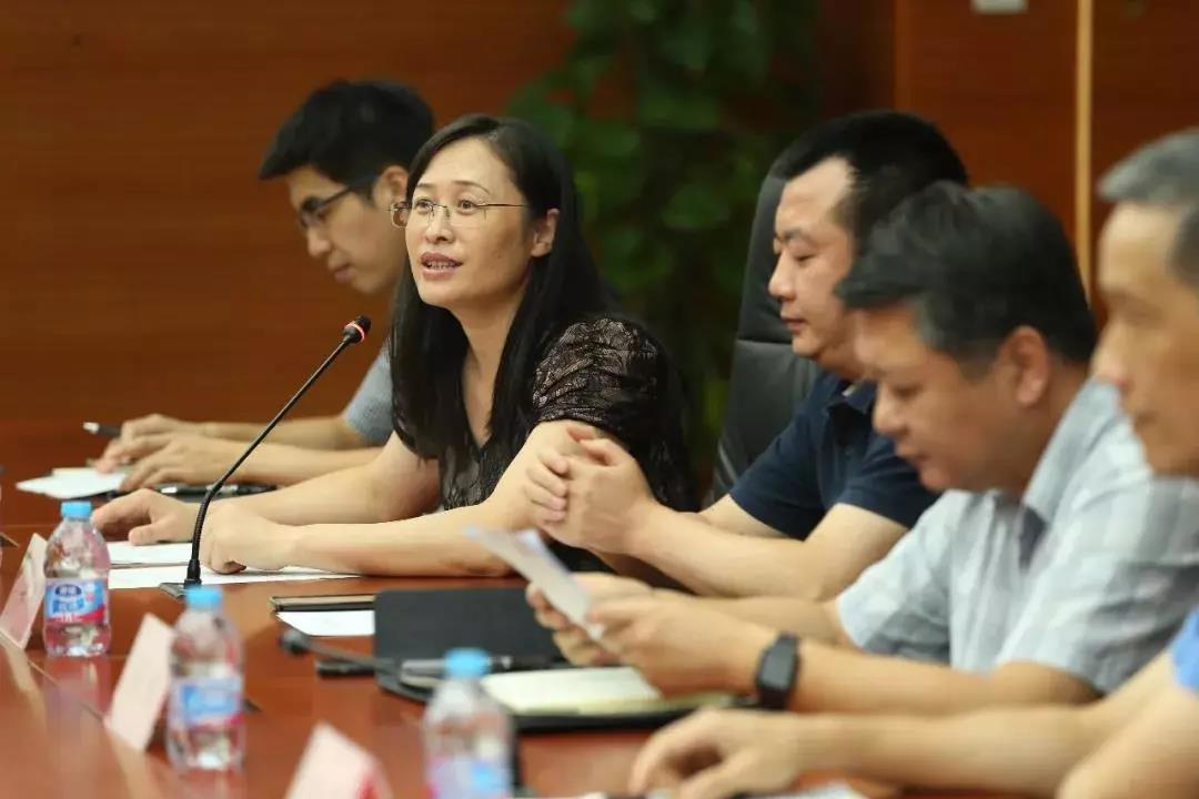 闵行区：举行“临床用血质量管理阶段总结会、管理培训会”