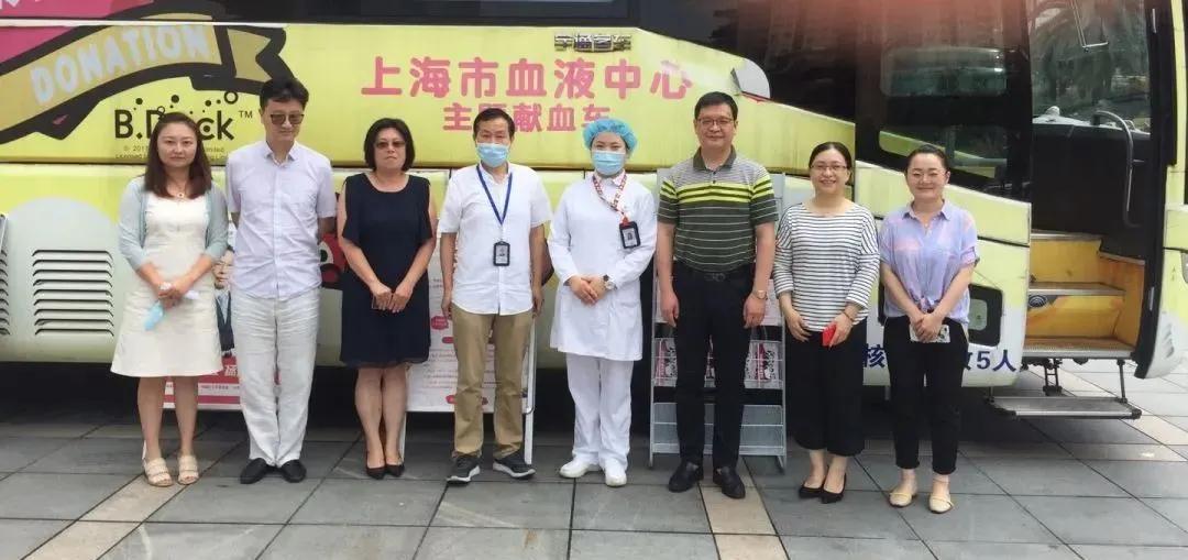 徐汇区：夏日送清凉，温暖职工心