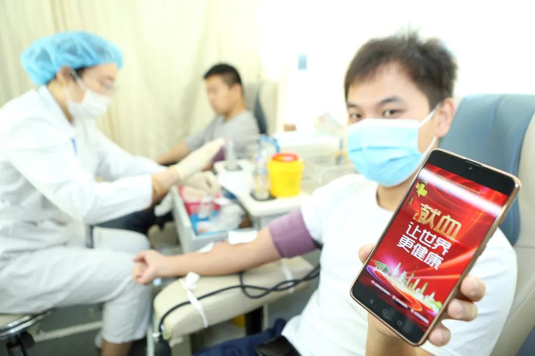 闵行区:上海市农业科学院团体无偿献血活动