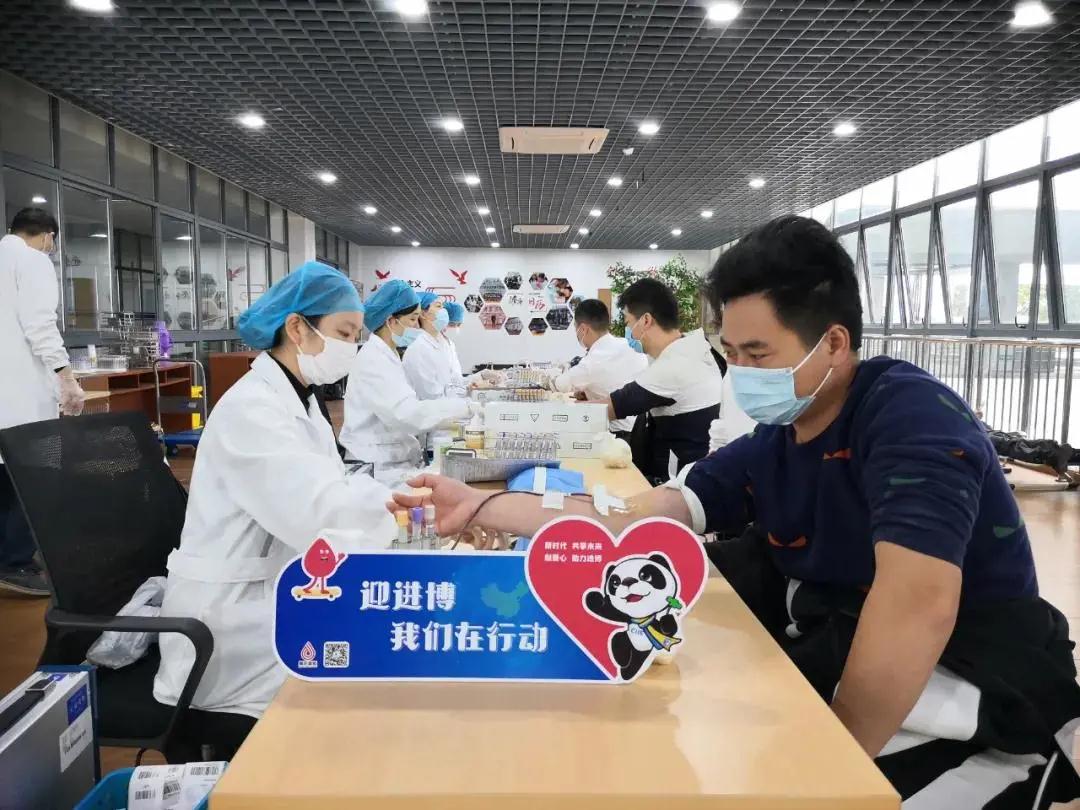 嘉定区:“护航进博,我们在行动”血液保障应急实战演练
