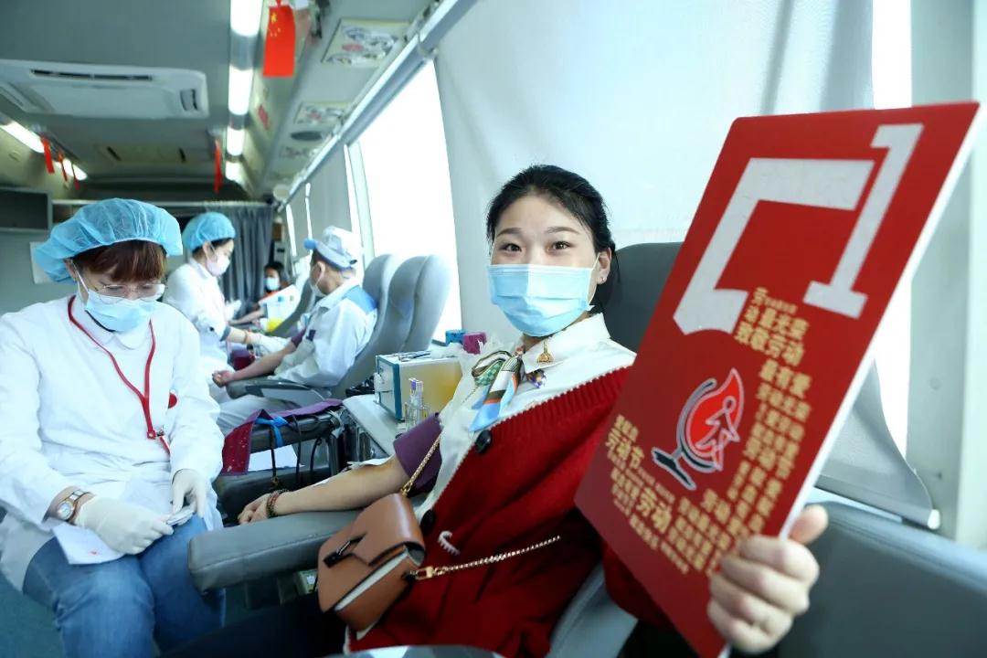 闵行区:大金空调179名员工献血迎五一