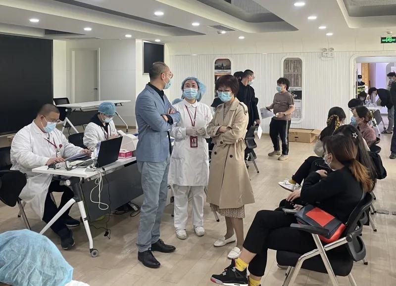 长宁区:程家桥街道无偿献血应急保障活动