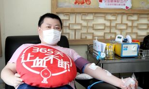 闵行区：守护隔离点14个月的家庭医生10余年无偿献血5200ml