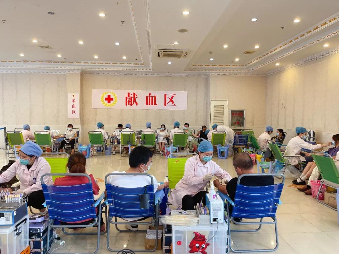 松江区:叶榭镇团体无偿献血活动