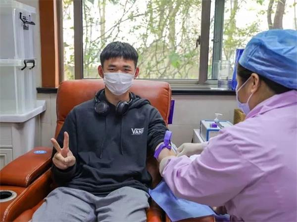 1682472348547550.jpg 05.jpg