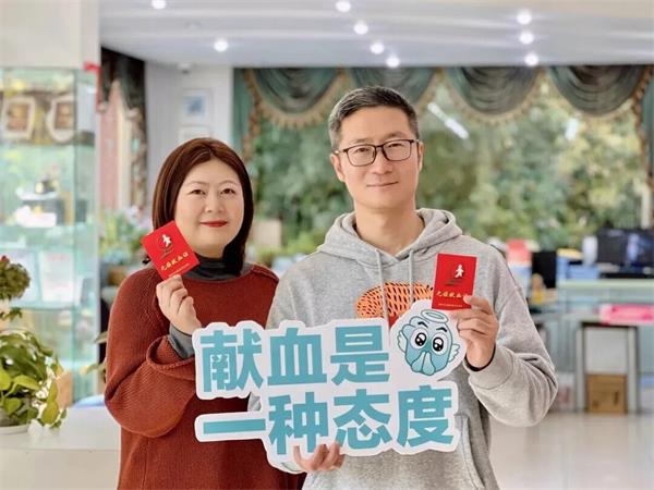 1765261857158993.jpg 01.jpg